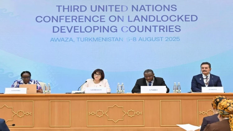 Sahibə Qafarova Türkmənistanda BMT Konfransı çərçivəsində keçirilən Parlamentlərarası Forumda iştirak edib - FOTO