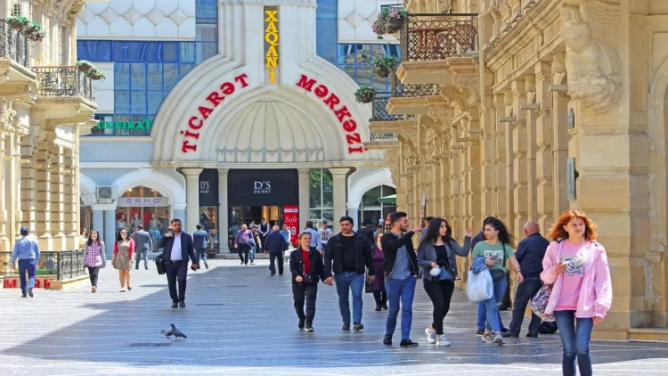 İstirahət günü Bakıda 39 dərəcə isti olacaq