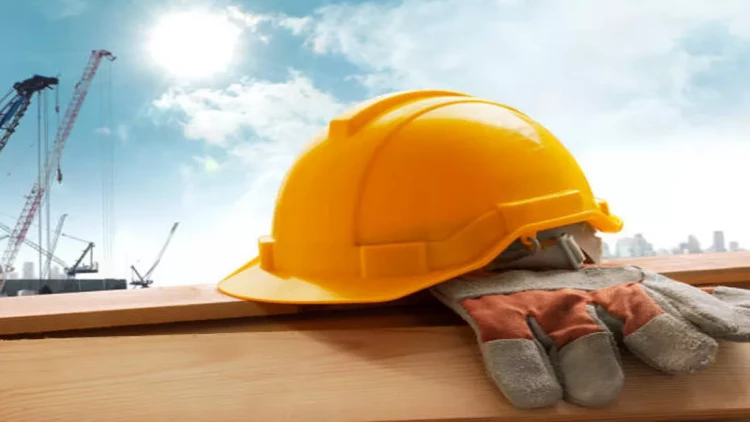 Xırdalanda fəhlə faciəvi şəkildə öldü