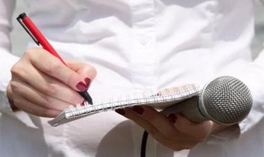 Jurnalist olmaq istəyənlərin DİQQƏTİNƏ