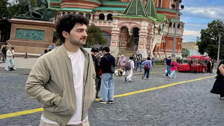 Azərbaycanlı Rusiyada gölə tullanarkən boynu sındı, öldü - FOTOlar