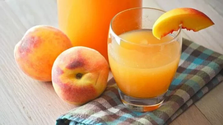 Kosmetik məhsullarda da istifadə olunan şaftalı suyu faydası