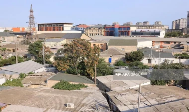 Bakıda dəmiryol mühafizə zonasında qanunsuz tikililərlə bağlı cinayət işi açılıb