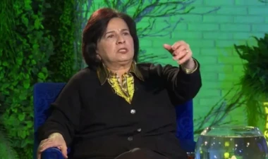 “Dedim ki, bu da özünü kişi hesab edir?”