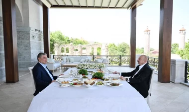 İlham Əliyev və Qurbanqulu Berdiməhəmmədov Şuşada birgə nahar ediblər - FOTO