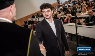 KU Leuven Universitetini 20 yaşlı azərbaycanlı gənc fərqlənmə diplomu ilə bitirib - FOTO