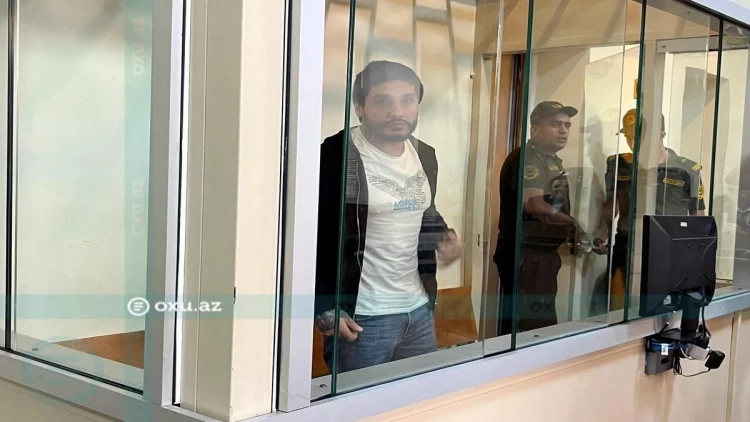 Tiktoker “Roşka” hakim qarşısında - FOTO