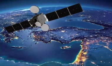 Kosmosa ilk rabitə peykini buraxdılar