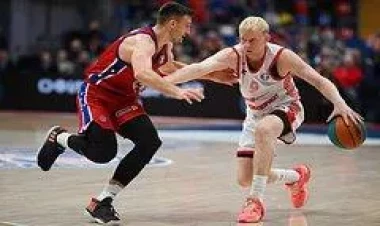Rusiyalı basketbolçu casus kimi saxlanıldı