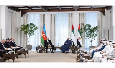 İlham Əliyevin Əbu-Dabidə BƏƏ Prezidenti ilə görüşü olub - VİDEO - FOTO