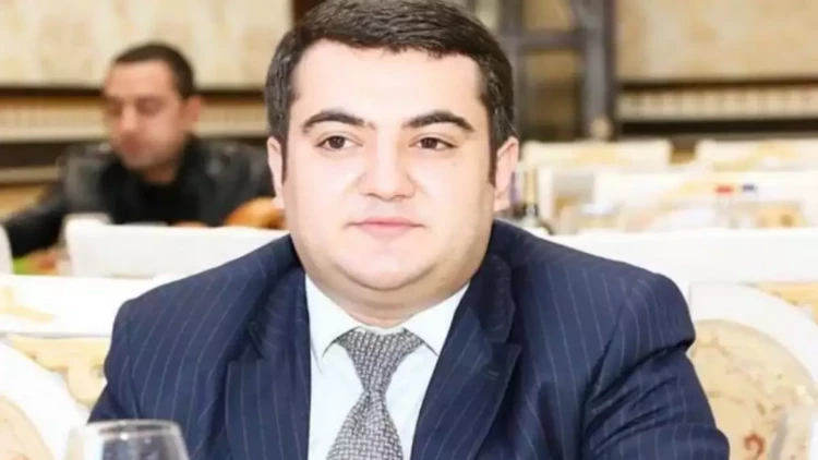 Bəstəkar son mənzilə yola salındı: göz yaşları 