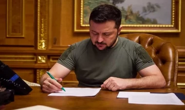 Zelenskidən Rusiya ilə bağlı mühüm sərəncam