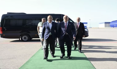 Pakistan Milli Assambleyasının sədri Azərbaycana rəsmi səfərə gəlib - FOTO