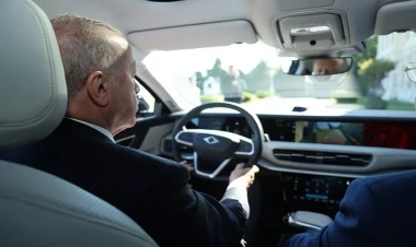 Ərdoğan “Togg”un yeni modelini test etdi - VİDEO - FOTO