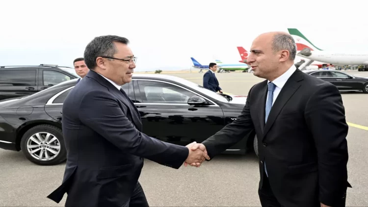 Qırğızıstan Prezidenti Sadır Japarovun Azərbaycana səfəri başa çatıb