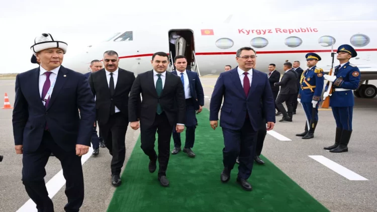 Qırğızıstan Prezidenti Sadır Japarov Azərbaycana səfər gəlib - FOTO