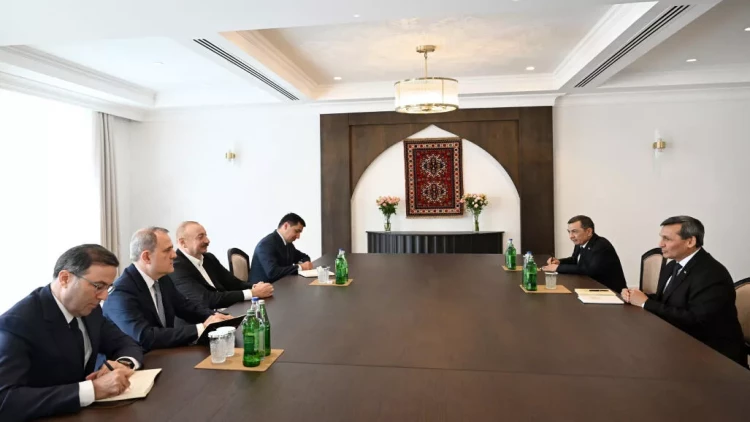 İlham Əliyev Xankəndidə Rəşid Meredovu qəbul edib - VİDEO - FOTO