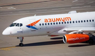 Moskvadan İrəvana uçan təyyarə təcili eniş etdi - FOTO