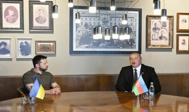 Zelenski Səfərov qardaşlarının qətlinə görə Prezidentə başsağlığı verdi