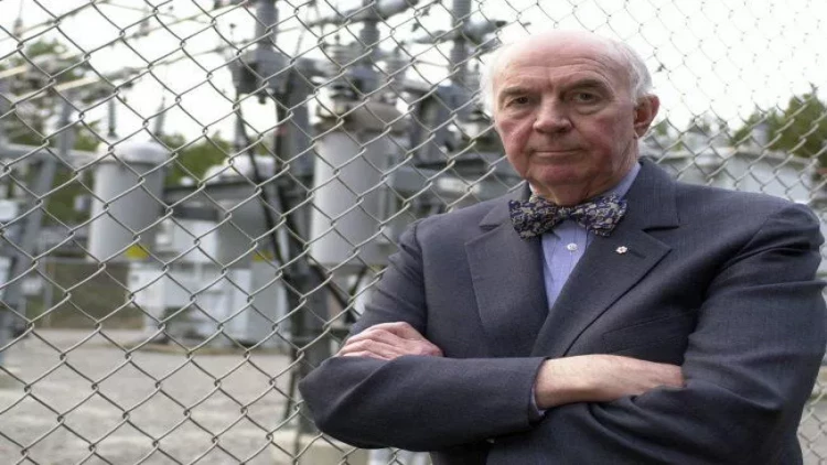 Donald MakDonald vəfat etdi - FOTO