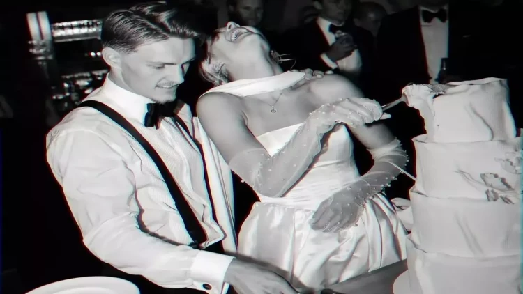 “Arsenal”ın ulduzu rəqqasə ilə EVLƏNDİ - FOTOlar