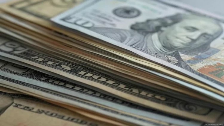 Pulunu dollarla saxlamaq istəyənlərə vacib xəbər