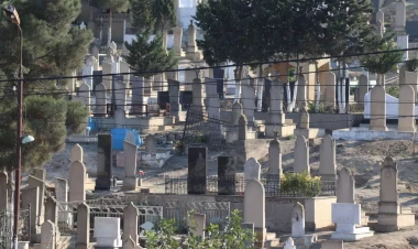 Daha bir qəbiristanlıq YANDI - FOTO