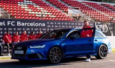 Messinin avtomobil kolleksiyası - sərvət ödəyib