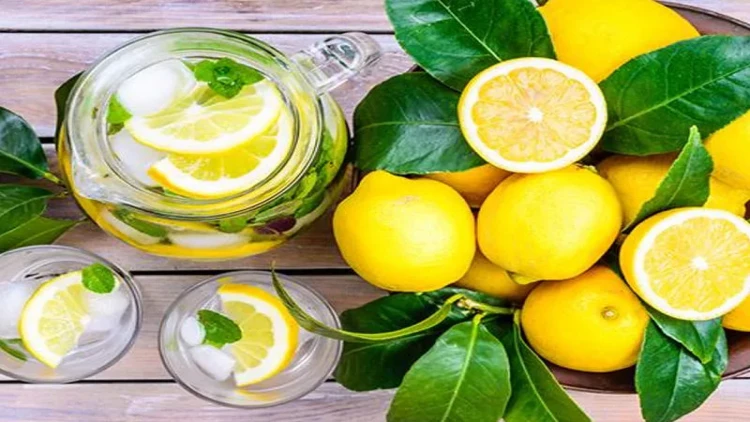 Bir ay hər gün limonlu su içsəniz nə olar?