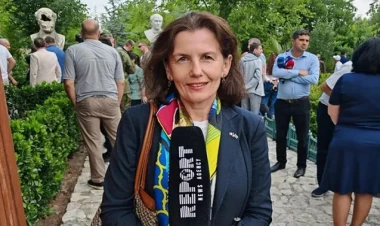 Diplomatik jest, yoxsa yeni siyasət? - Fransa səfiri dəvət olunmadan Şuşaya getdi - FOTO