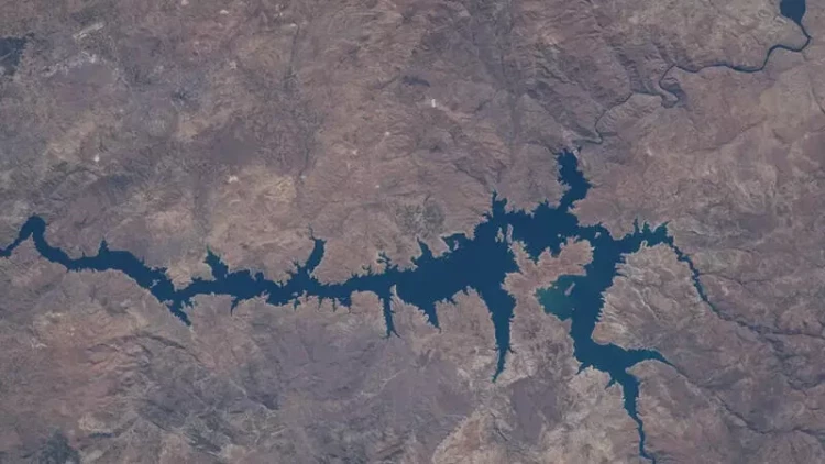 Bibliyanın xəbərdarlığı reallaşır: Nəhəng çay quruyur - Təhlükə nədir?