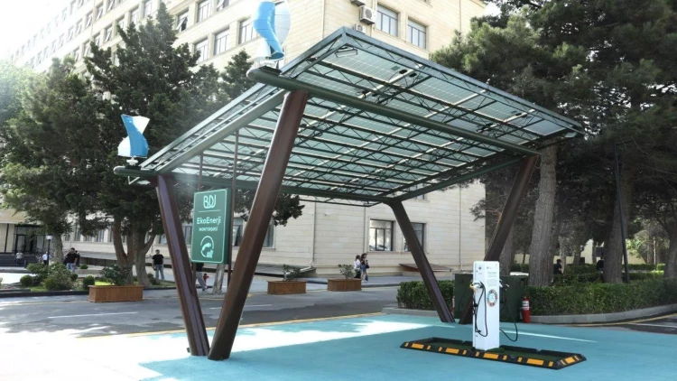 KOBİA-nın ayırdığı qrant hesabına BDU-da “EkoEnerji” məntəqəsi açılıb - FOTO