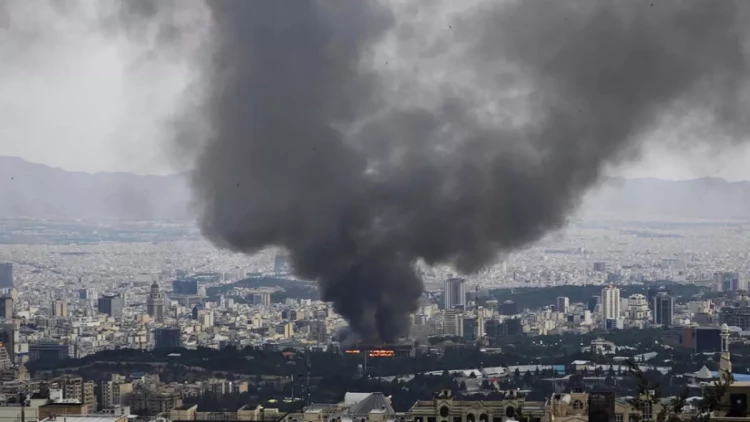 İsrail Tehrandakı hərbi obyektlərə zərbələr endirir