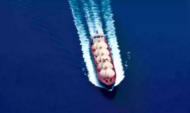 İranın Hörmüz boğazı hədəsi: Dünya enerji bazarında gərginlik