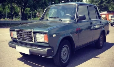 Ucuz maşın almaq istədi, 450 manatından oldu - VİDEO