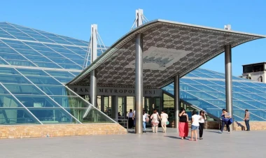 Bu gecə metro 2-yə kimi işləyəcək