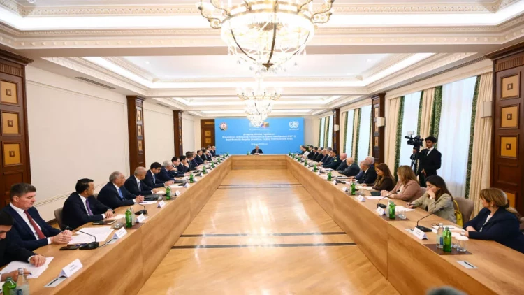 Samir Nuriyev WUF13 ilə bağlı iclasda tapşırıqlar verdi - FOTO