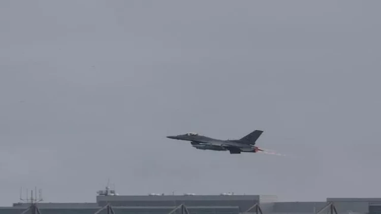 ABŞ qırıcılarını Yaxın Şərqə yığır