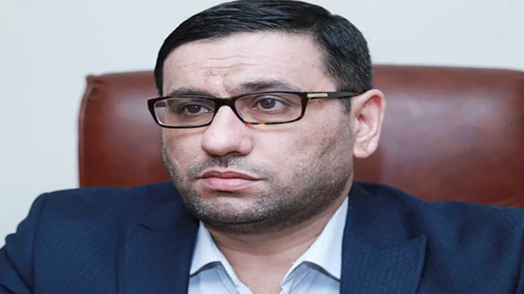 Hacı Şahinin oğlu nişanlandı - FOTO