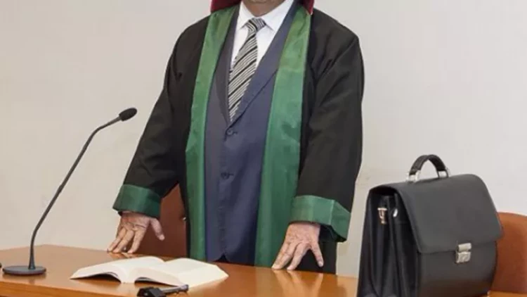 Azərbaycanda tanınmış vəkil vəfat etdi