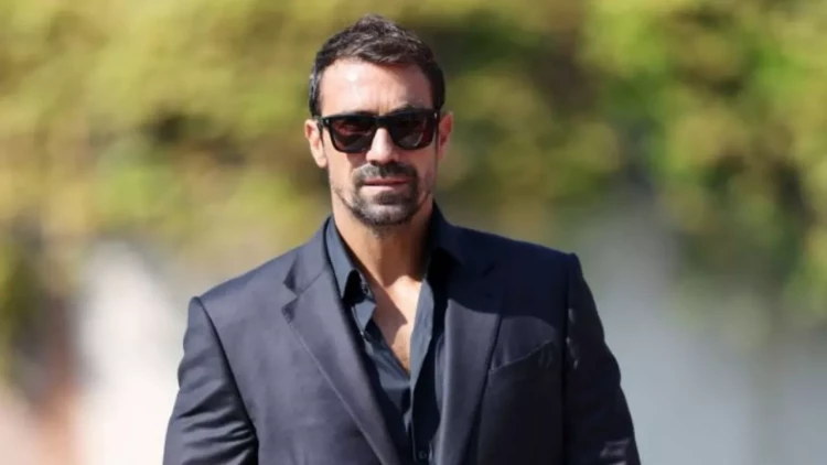 Məşhur türkiyəli aktyor ciddi zədə aldı