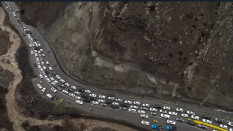 İranlılar Tehranı tərk edir - Köç başladı - FOTO