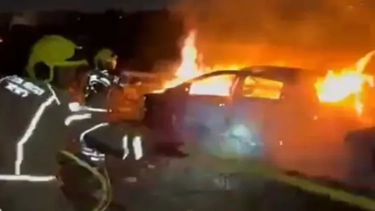 Zərbələrdən sonra Hayfada güclü yanğın başladı - VİDEO