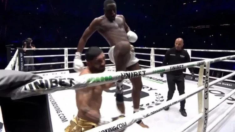 Bəhram Rəcəbzadə dəhşətli zərbə ilə nokaut oldu - VİDEO