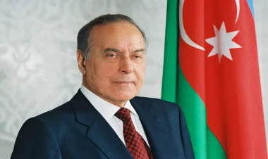 Ümummili lider Heydər Əliyev qayıdışı ilə xalqı kritik durumdan xilas etdi