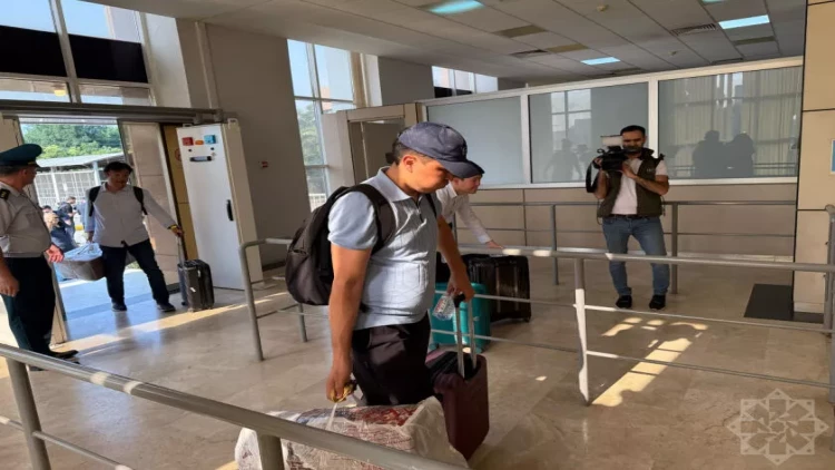 İrandan 6 Qazaxıstan vətəndaşı ölkəmizə keçdi