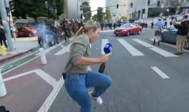 ABŞ polisi canlı yayımda jurnalisti güllələdi - VİDEO