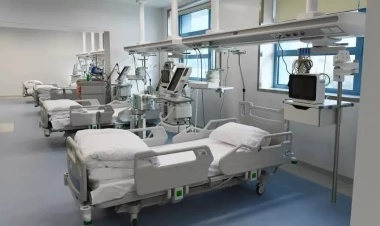 Azərbaycanda xəstəxanada oksigen balonu yanıb - Xəstələr təxliyə edilib - YENİLƏNİB