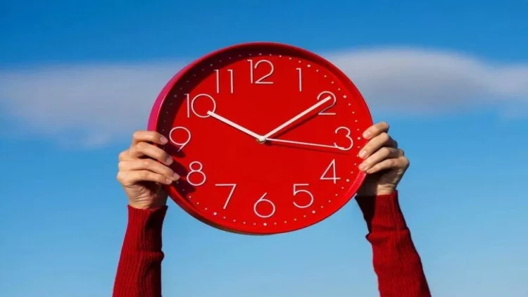 Artıq bir gün 25 saat olur - Alimlər AÇIQLADI