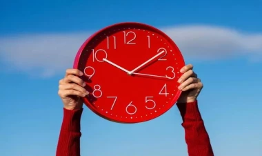 Artıq bir gün 25 saat olur - Alimlər AÇIQLADI